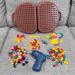 Kids toy tool set electric drill screws bolts and traveling carry case stem toys